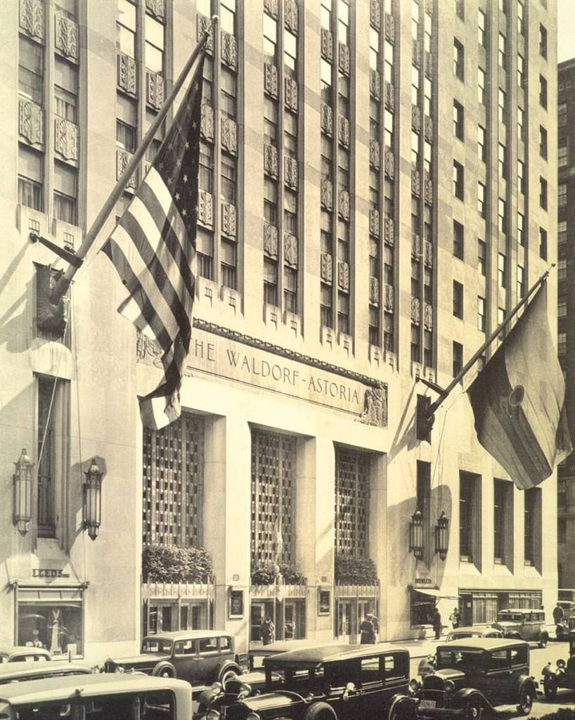 Out With the Old – A New Yorker State of Mind, image size:818x1024